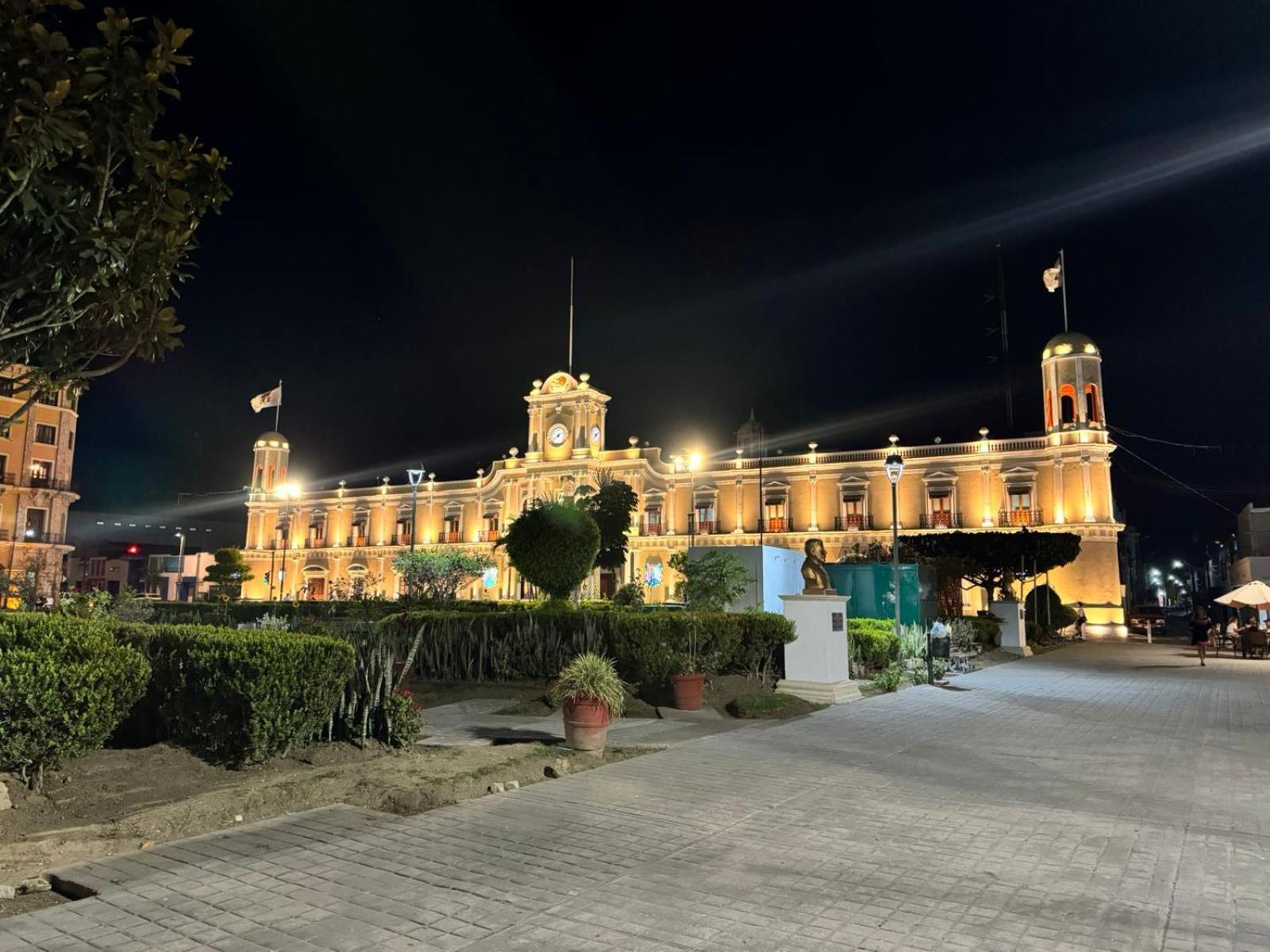 Hotel El Mexicano Tepic Centro المظهر الخارجي الصورة